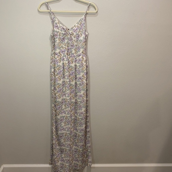 American Eagle Outfitters Pants - American Eagle floral jumpsuit